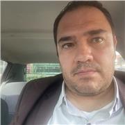 Profesor de derecho con experiencia en la parte penal, laboral y de familia